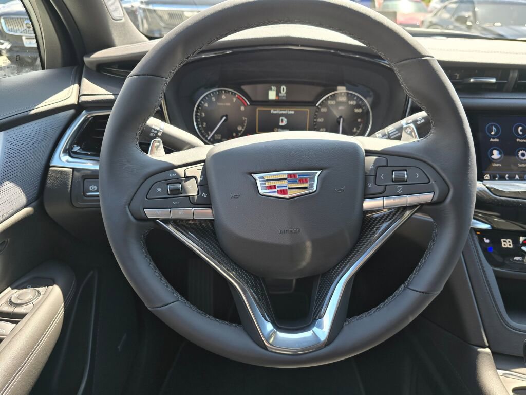 New 2025 Cadillac XT6 Sport image 19