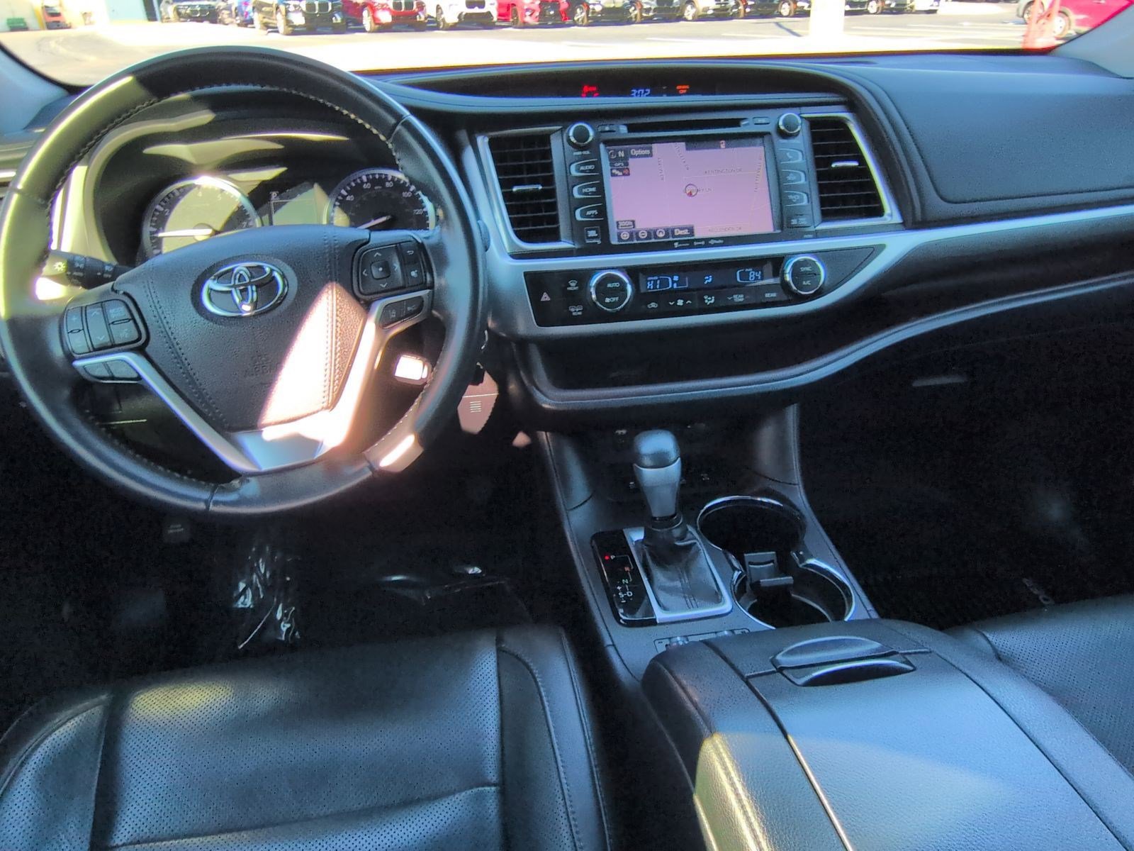 Used 2019 Toyota Highlander Limited image 30