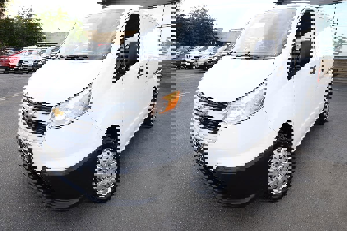 Used 2015 Chevrolet City Express LS FWD image 2