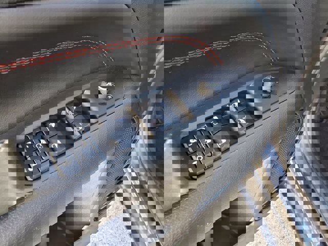 Used 2024 Jeep Compass Trailhawk image 23