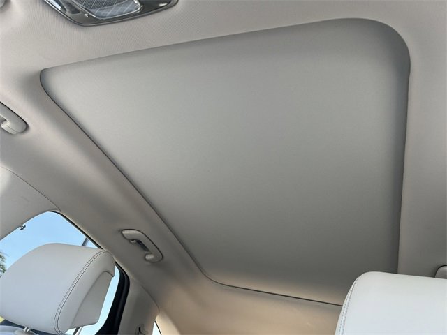 Used 2024 Genesis GV70 2.5T w/ Advanced Package image 11