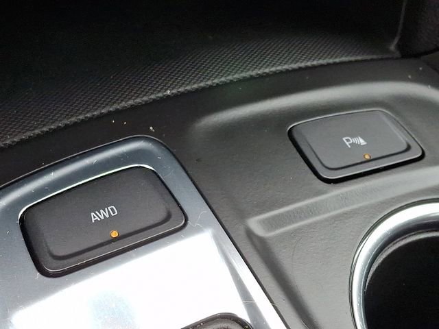 Used 2023 Chevrolet Equinox LT AWD/4WD image 24