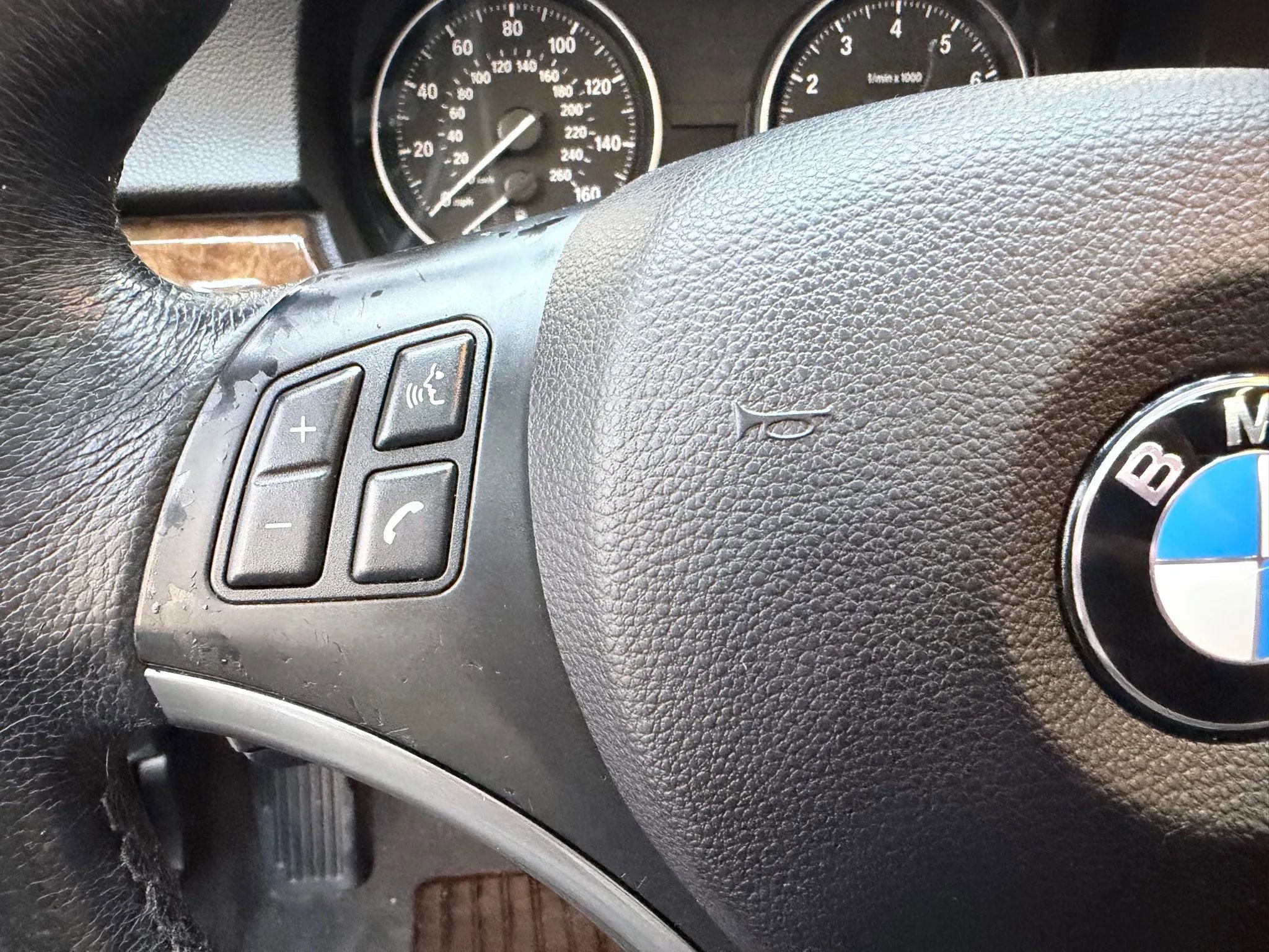 Used 2008 BMW 335i Coupe w/ Premium Pkg image 15