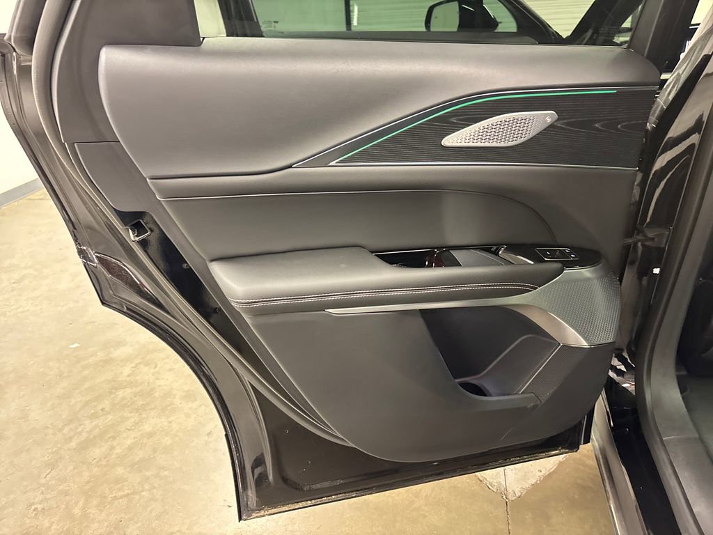 New 2025 Cadillac Lyriq Luxury RWD image 35