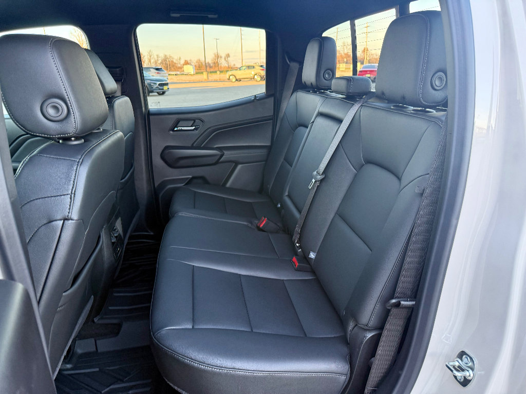 New 2026 GMC Canyon Elevation w/ Convenience Package image 24