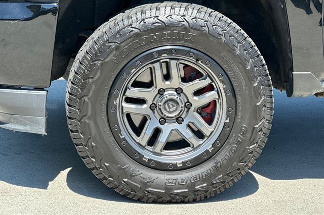 Used 2019 Chevrolet Silverado 1500 LT w/ All Star Edition AWD/4WD image 28