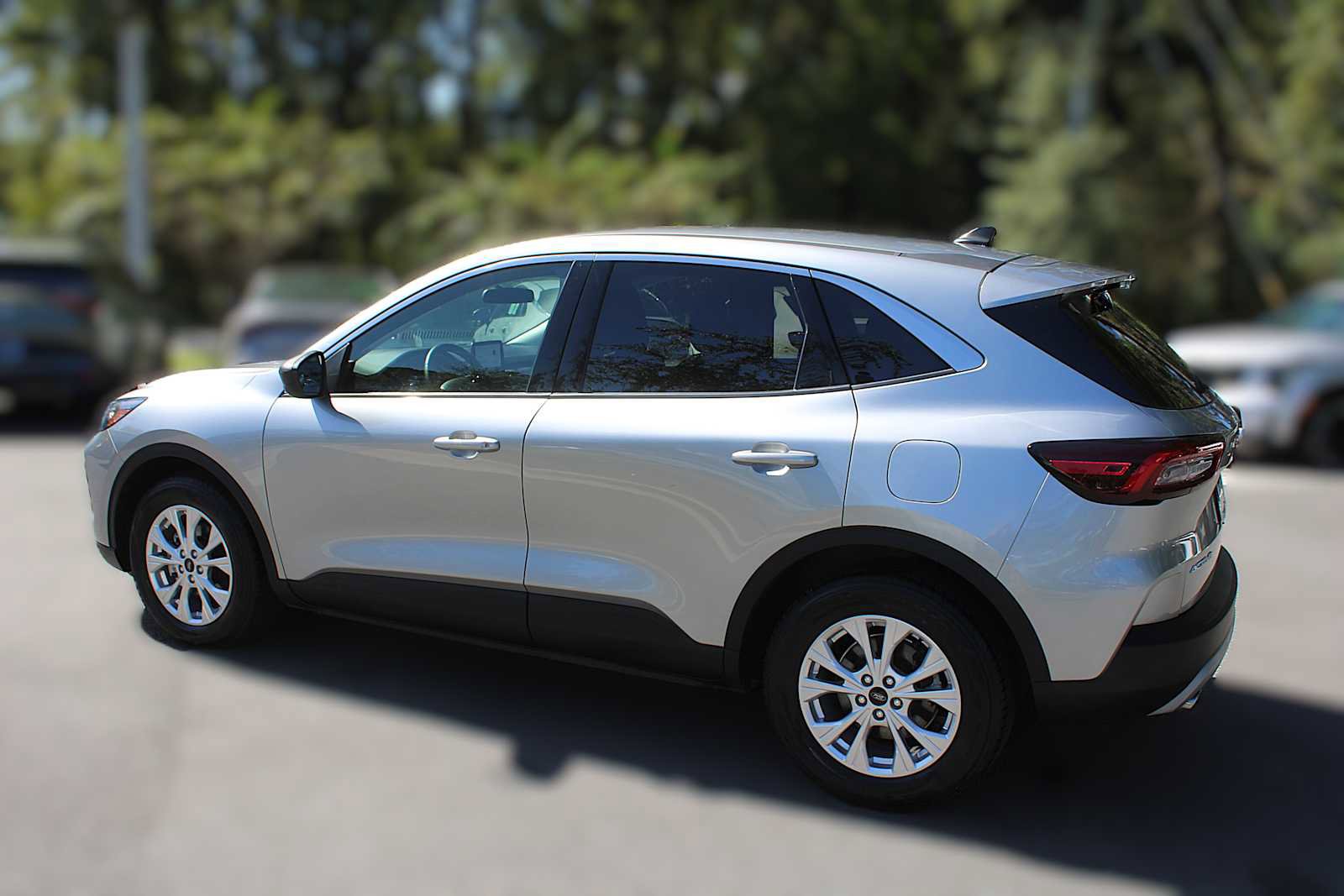 Used 2023 Ford Escape Active w/ Cold Weather Package image 6