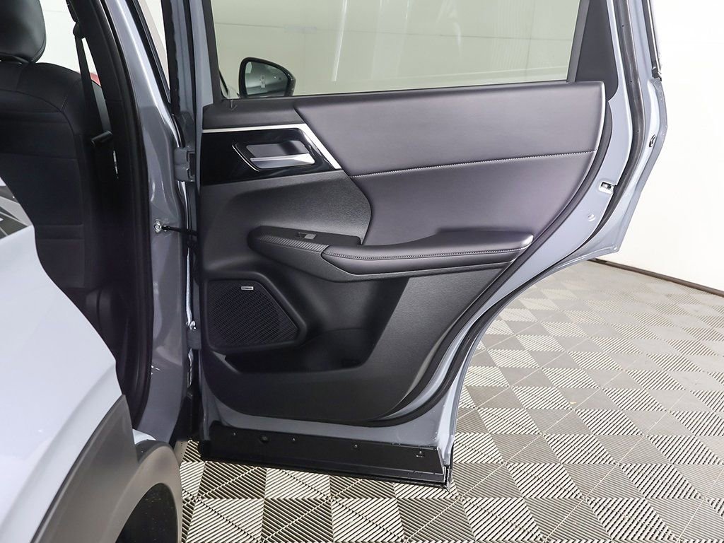 New 2026 Mitsubishi Outlander Trail Edition image 28