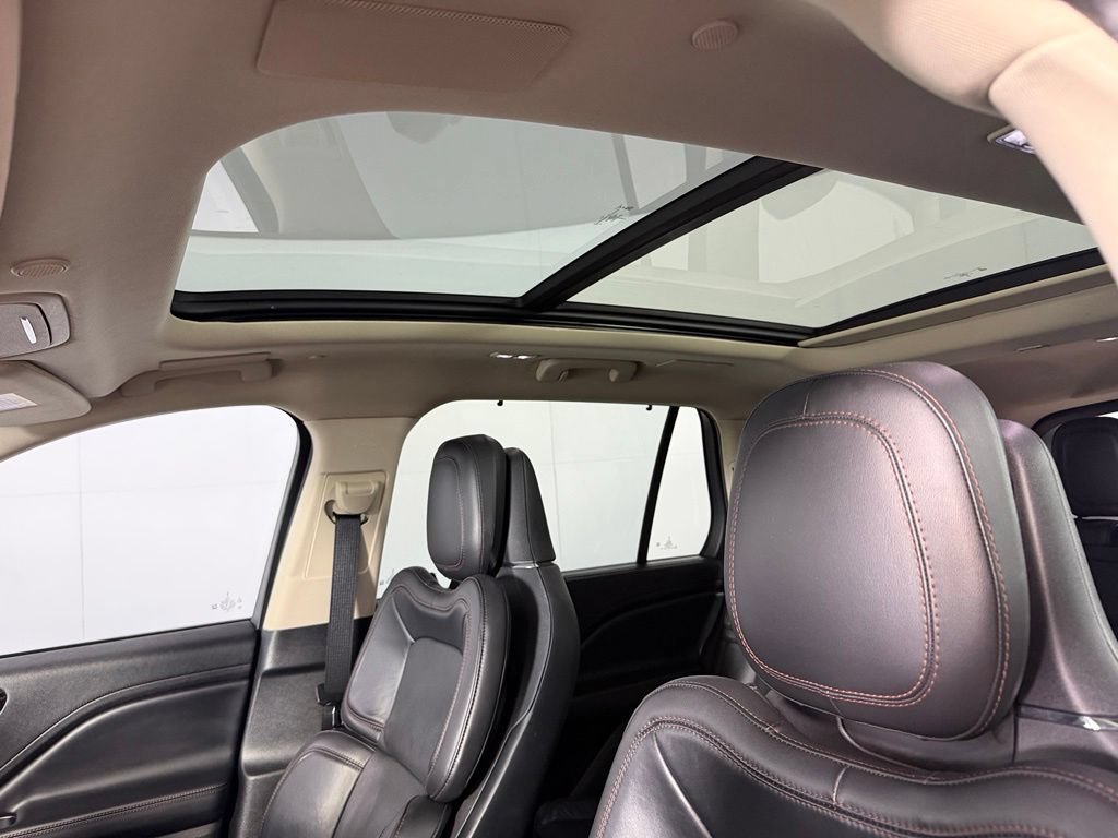 Used 2022 Lincoln Aviator Reserve w/ Equipment Group 201A AWD/4WD image 18