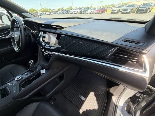 Certified 2023 Cadillac XT6 Premium Luxury FWD image 31