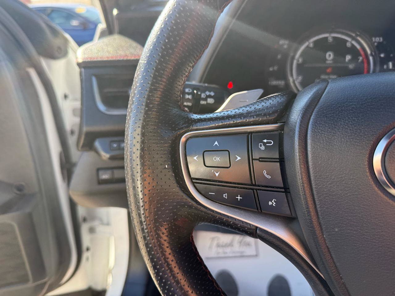 Used 2019 Lexus UX 200 F Sport FWD image 17