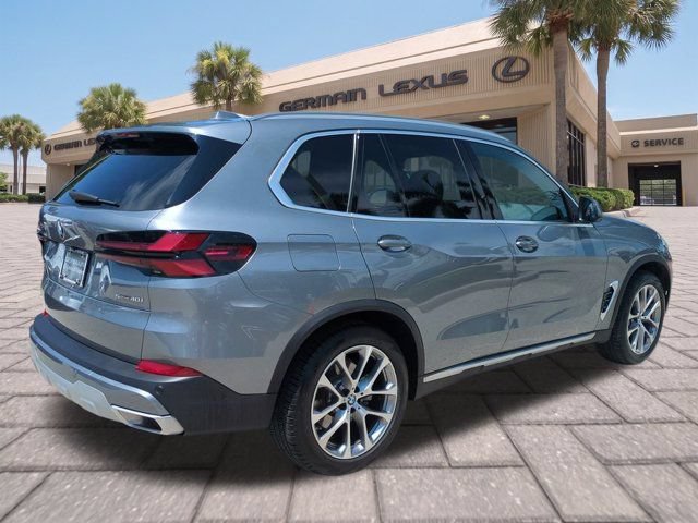 Used 2024 BMW X5 sDrive40i w/ Premium Package RWD image 4
