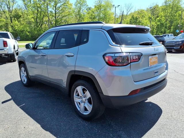 Certified 2022 Jeep Compass Latitude w/ Convenience Group FWD image 5