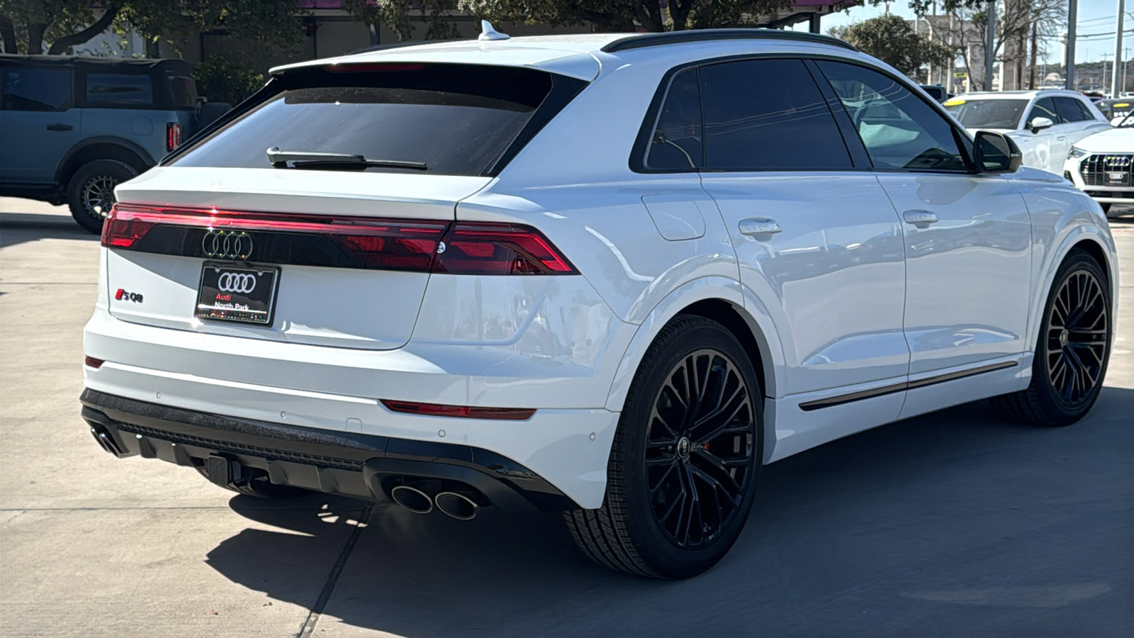 New 2026 Audi SQ8 Prestige image 7