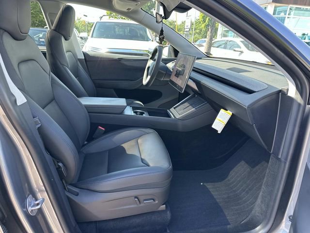 Used 2026 Tesla Model Y AWD image 11