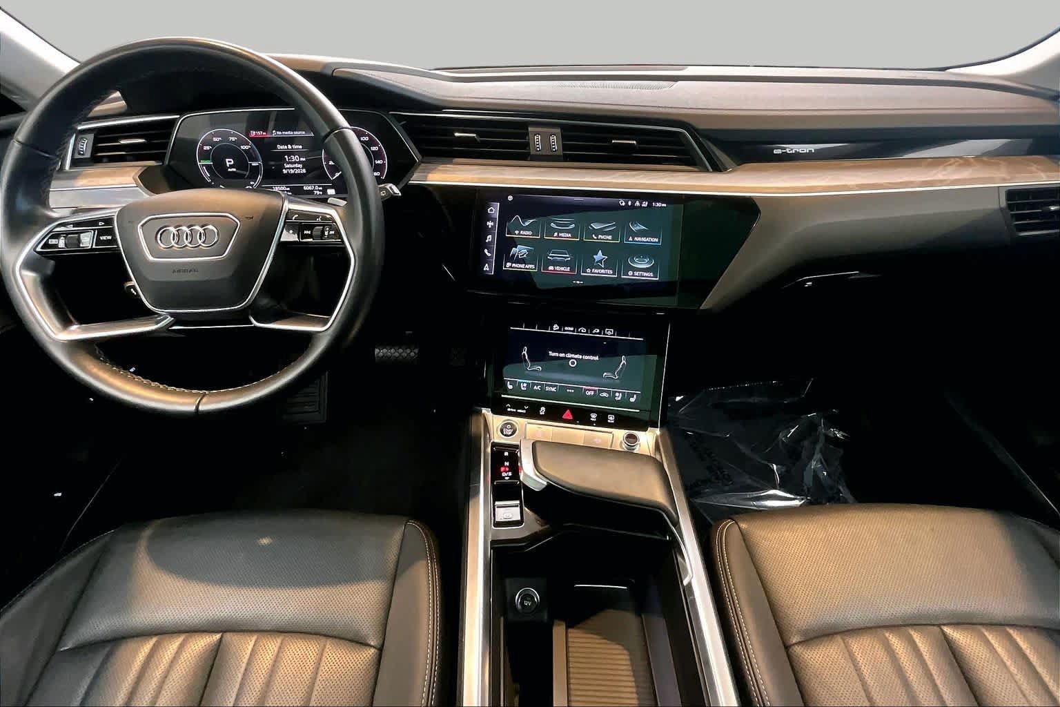 Used 2024 Audi Q8 e-tron Premium Plus w/ Premium Plus Package AWD/4WD image 13