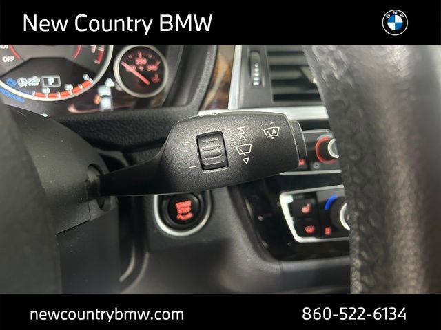 Used 2017 BMW 330i xDrive Sedan AWD/4WD image 18
