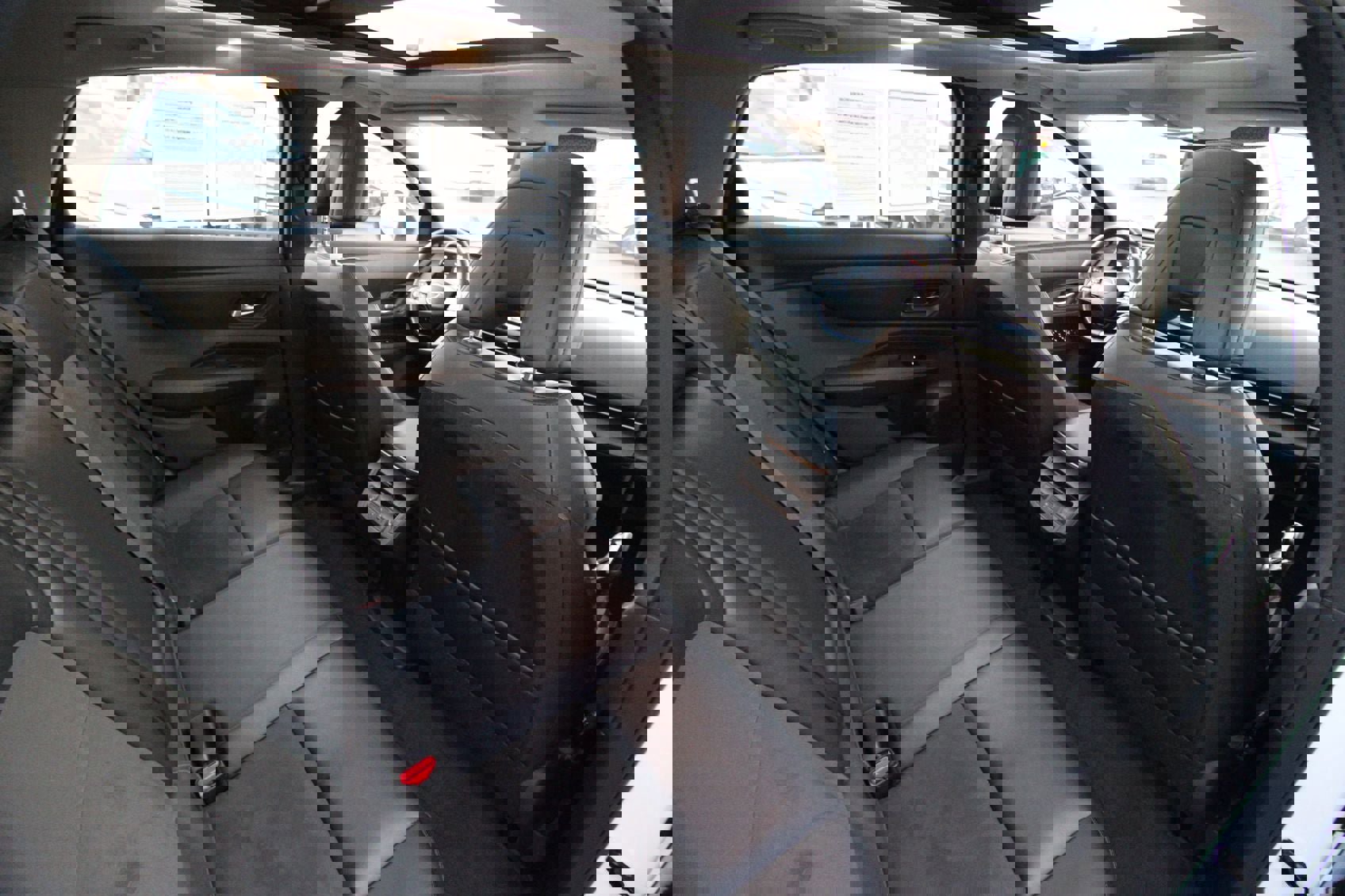 Used 2023 Nissan Ariya FWD image 21