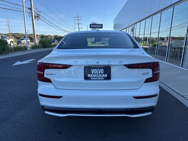 Certified 2024 Volvo S60 B5 Core image 4
