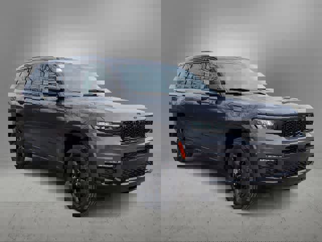 New 2025 Jeep Grand Cherokee L Limited w/ Luxury Tech Group II AWD/4WD image 2