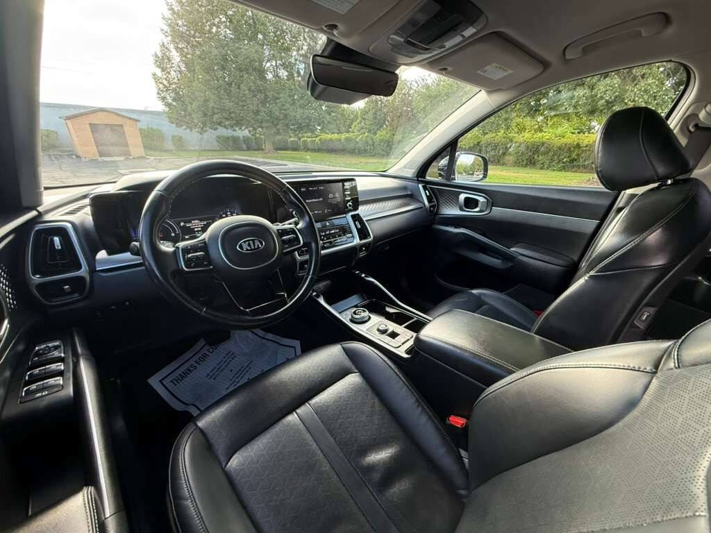 Used 2021 Kia Sorento S FWD image 9