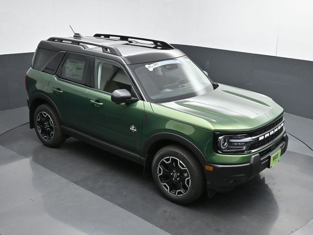 New 2025 Ford Bronco Sport Outer Banks w/ Outer Banks Tech Package+ image 39