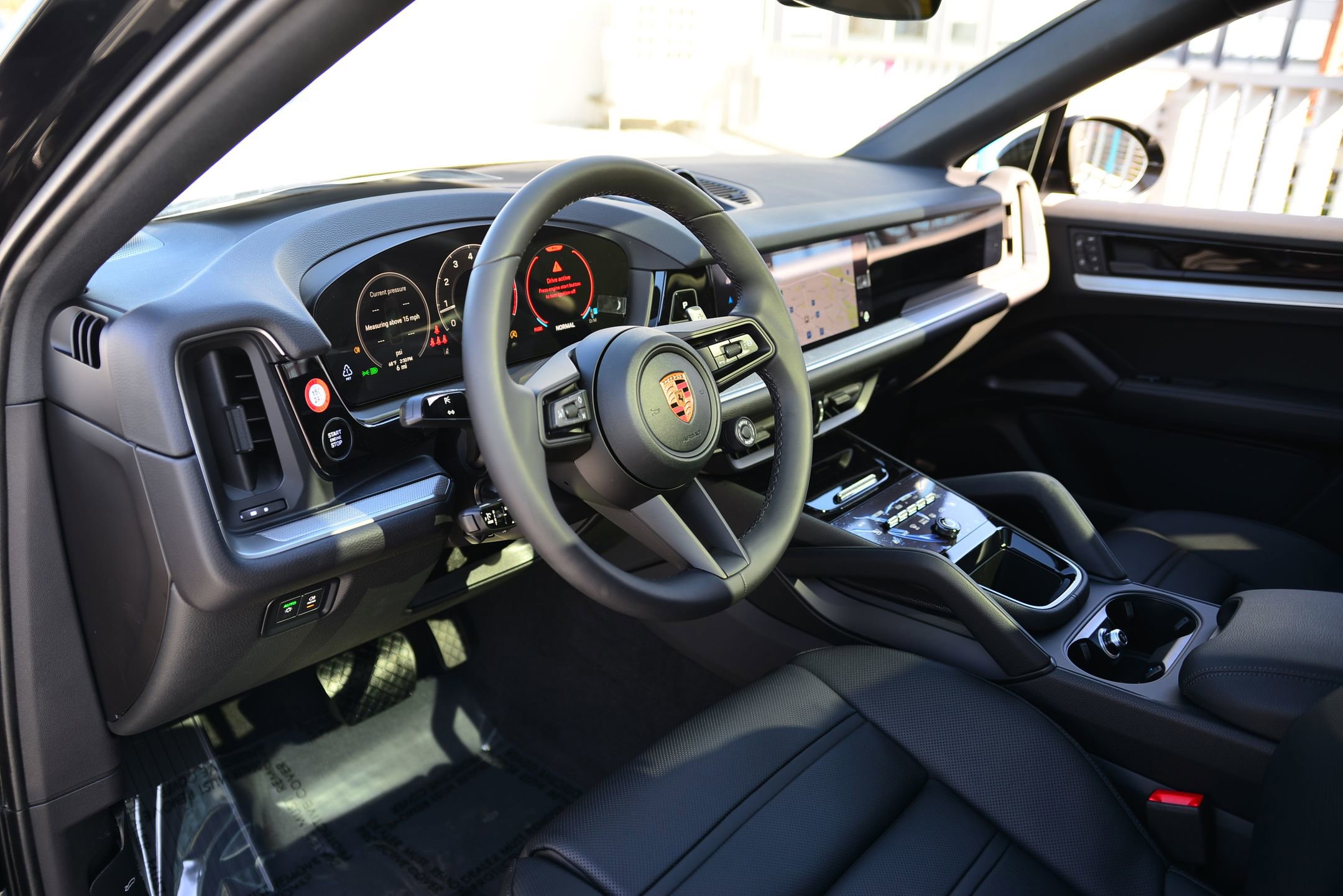 Certified 2026 Porsche Cayenne Coupe image 4