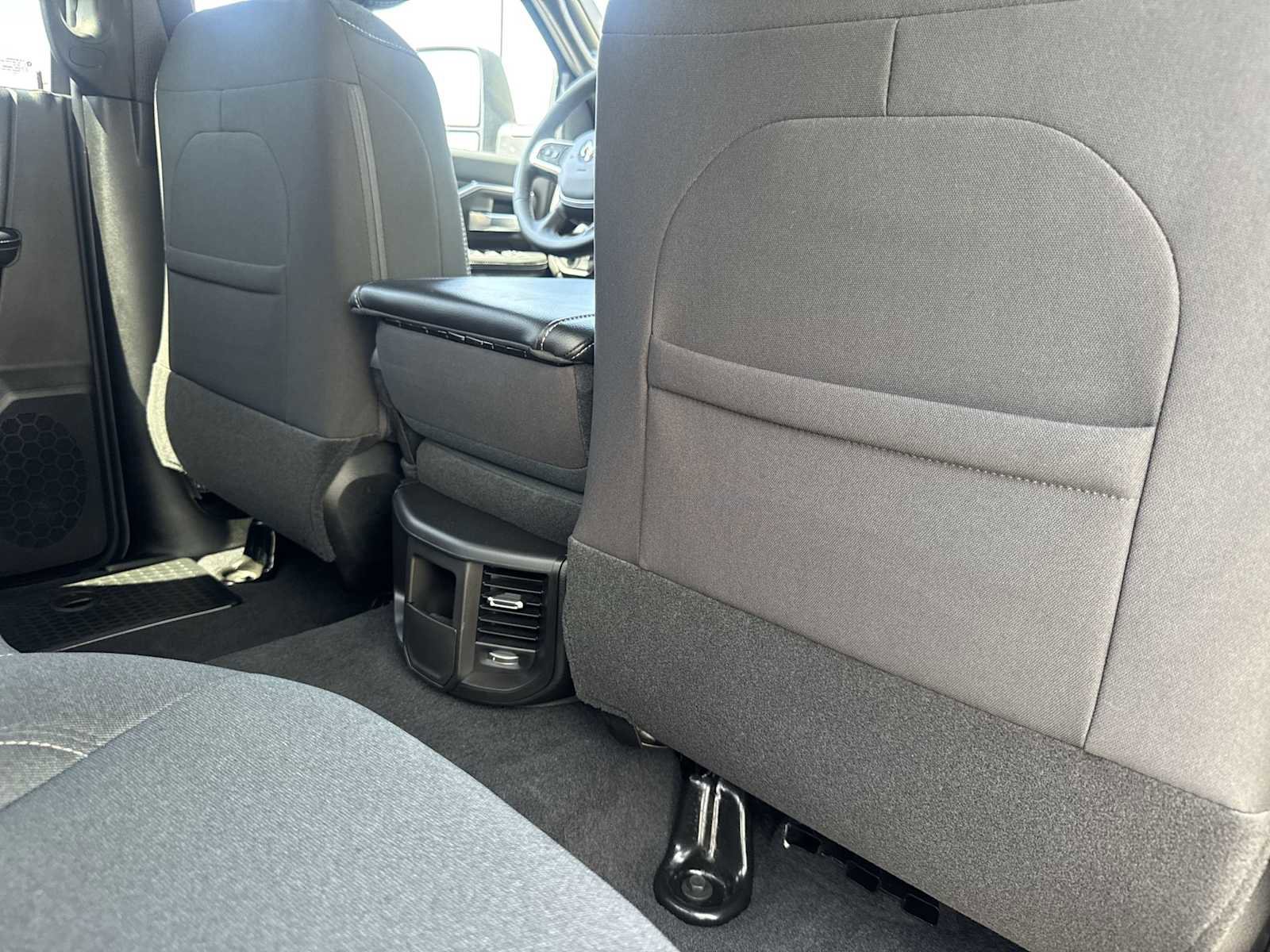 Used 2025 RAM 2500 Big Horn AWD/4WD image 16