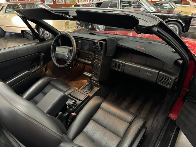 Used 1992 Cadillac Allante image 9