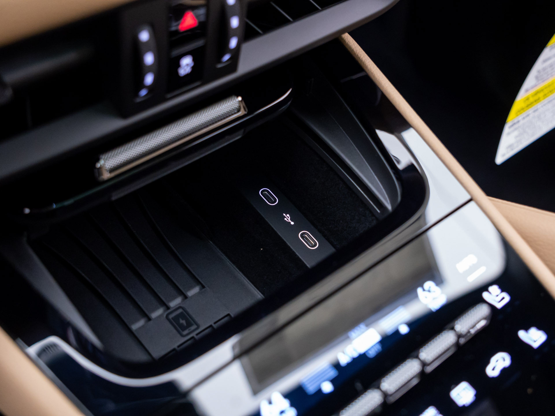 New 2026 Porsche Cayenne AWD/4WD image 24