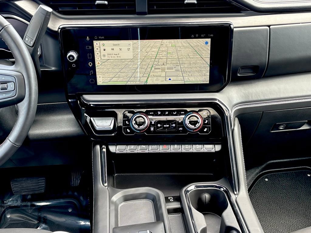 Used 2025 GMC Sierra 2500 AT4X image 32