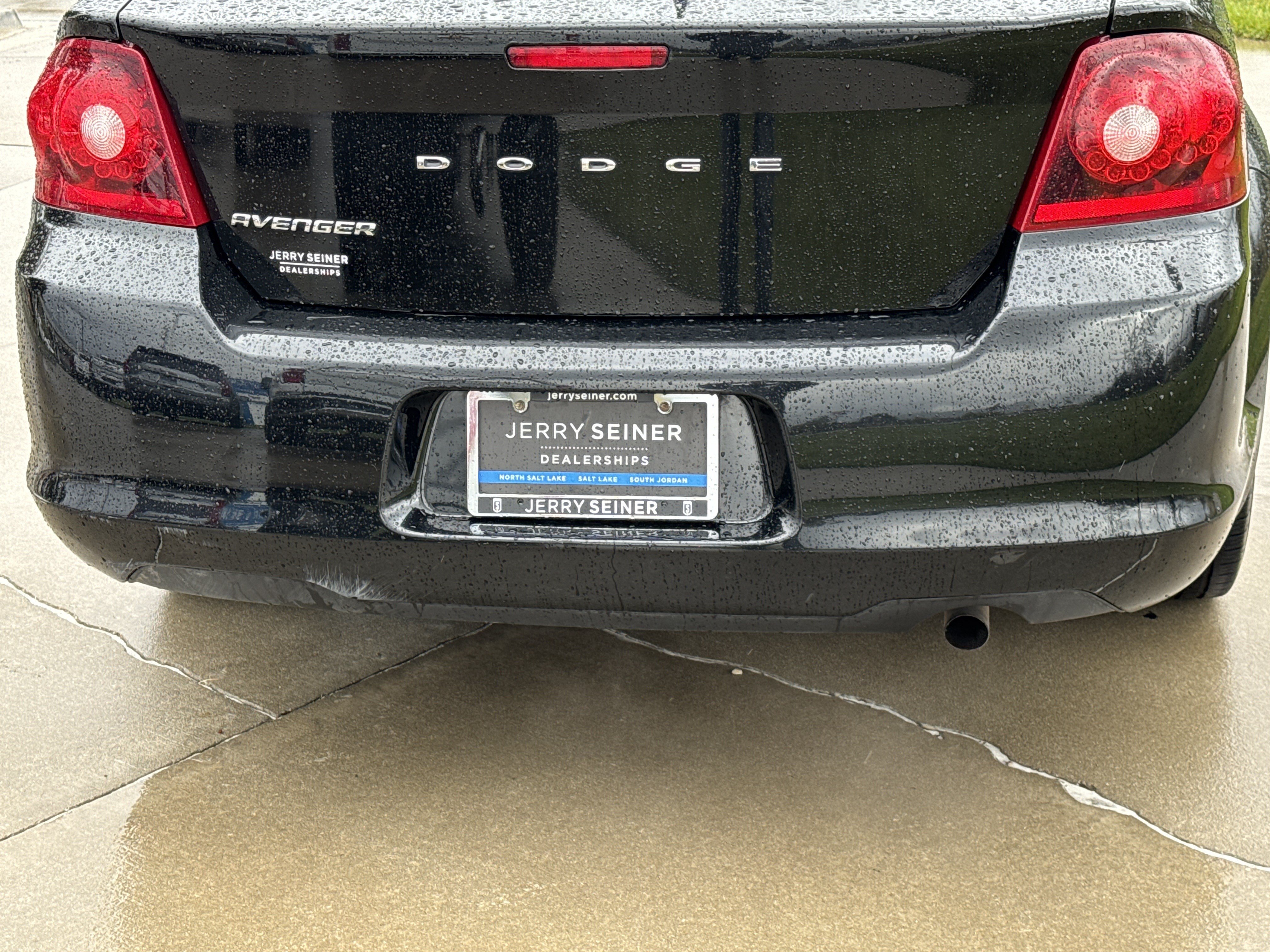Used 2014 Dodge Avenger SE FWD image 13