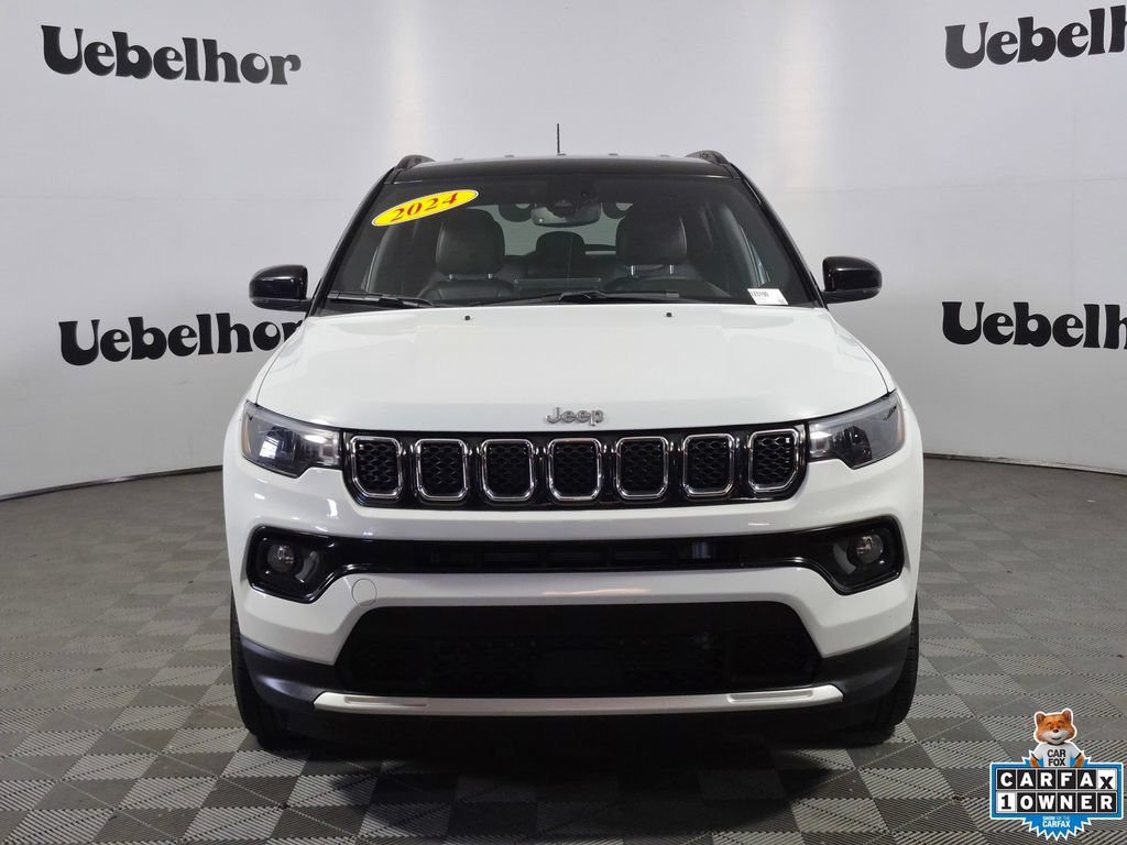 Used 2024 Jeep Compass Limited AWD/4WD image 2