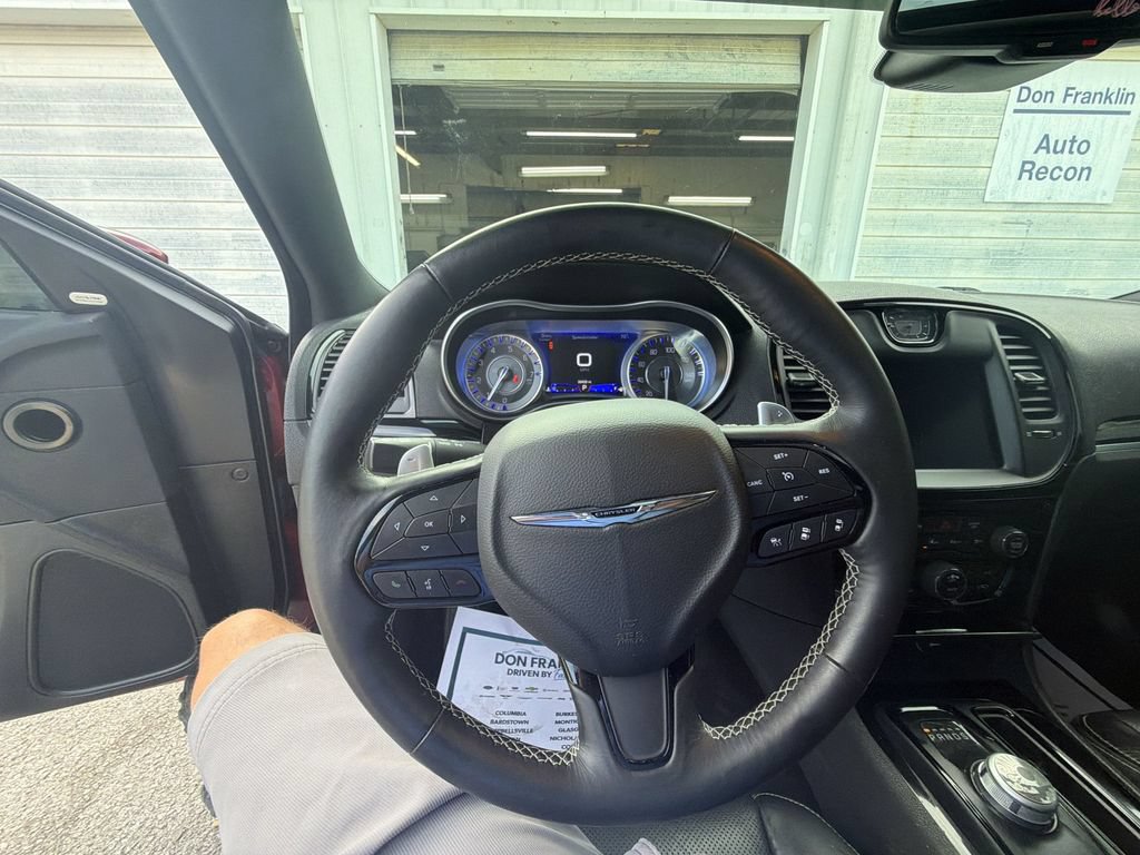 Used 2021 Chrysler 300 S w/ Comfort Group RWD image 14