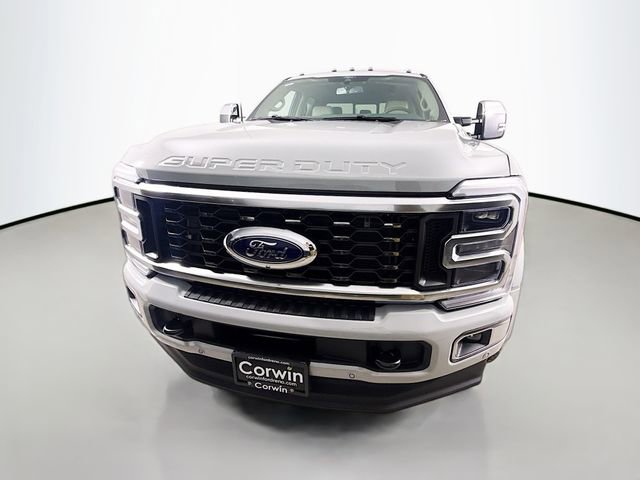 New 2026 Ford F450 Platinum w/ Platinum Plus Package image 2