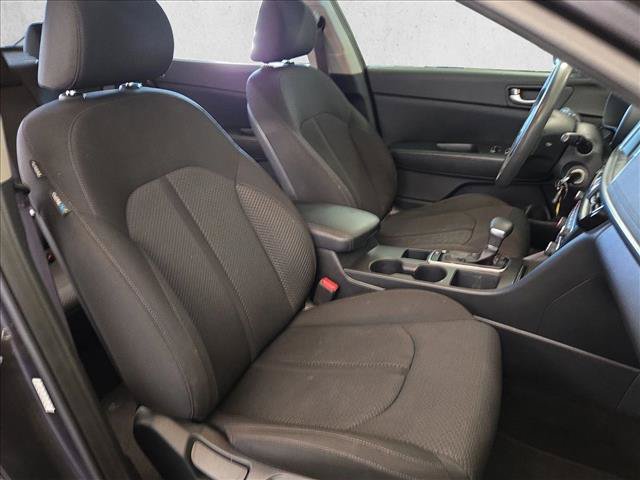 Used 2018 Kia Optima LX FWD image 19