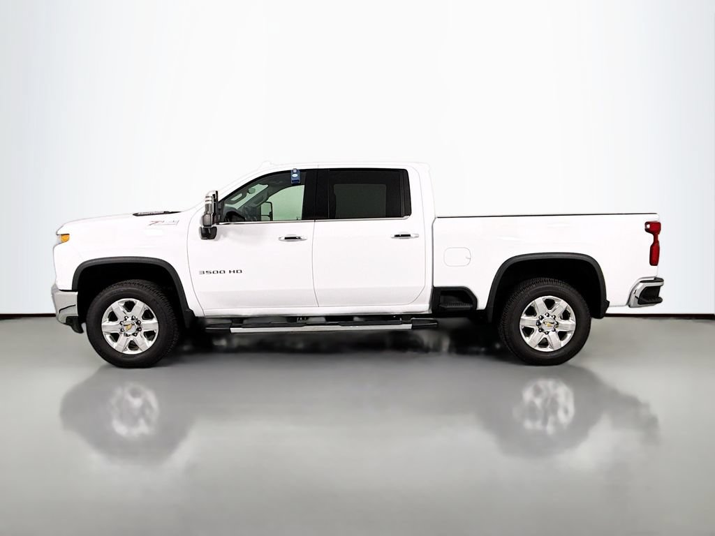 Used 2022 Chevrolet Silverado 3500 LTZ w/ LTZ Convenience Package AWD/4WD image 4