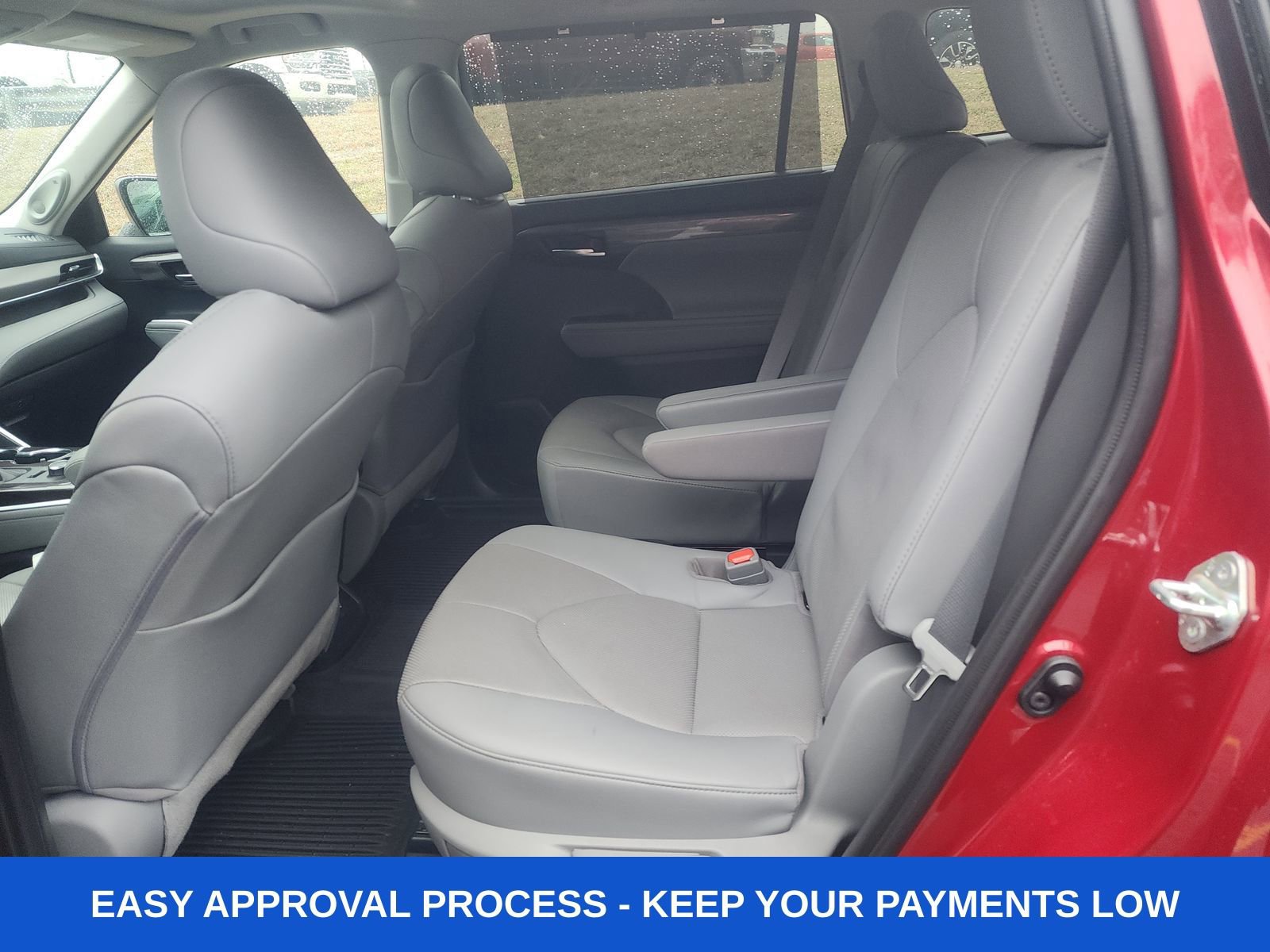 Used 2020 Toyota Highlander Limited image 11