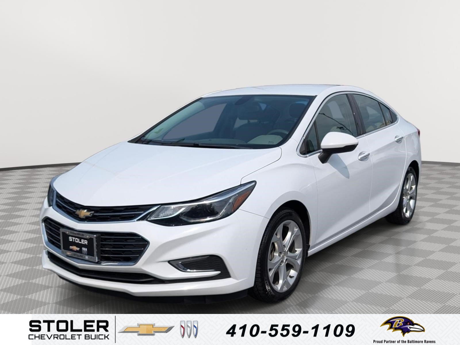 Used 2017 Chevrolet Cruze Premier FWD image 1