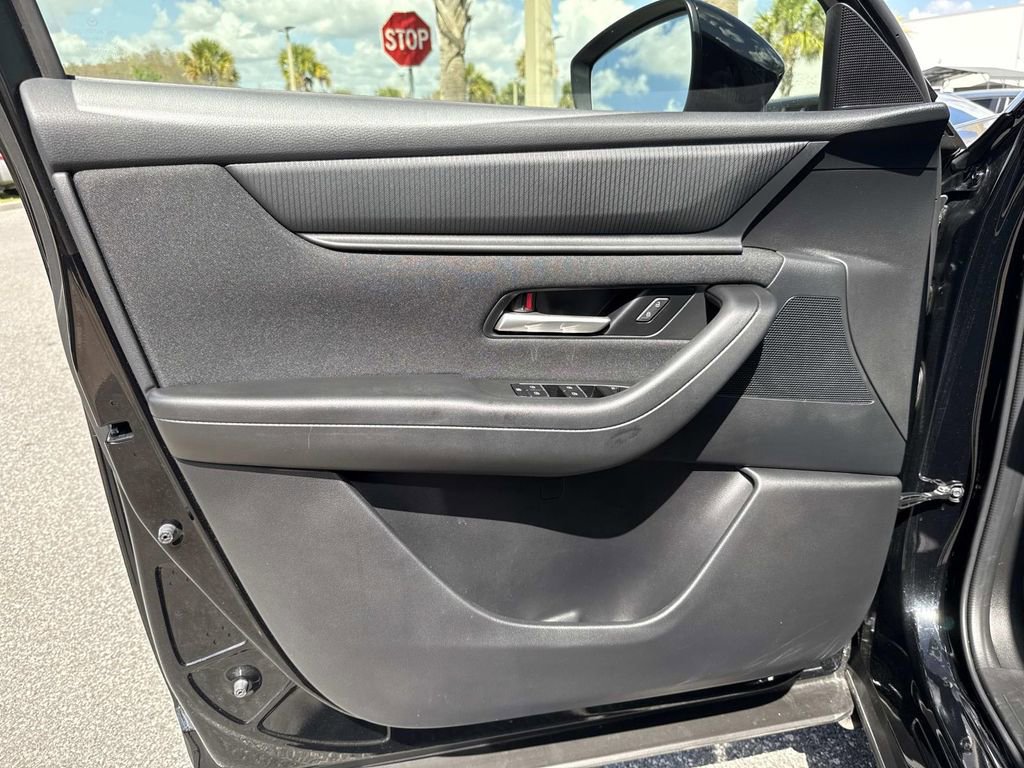 Used 2025 MAZDA CX-90 3.3 Turbo w/ Select Package image 27