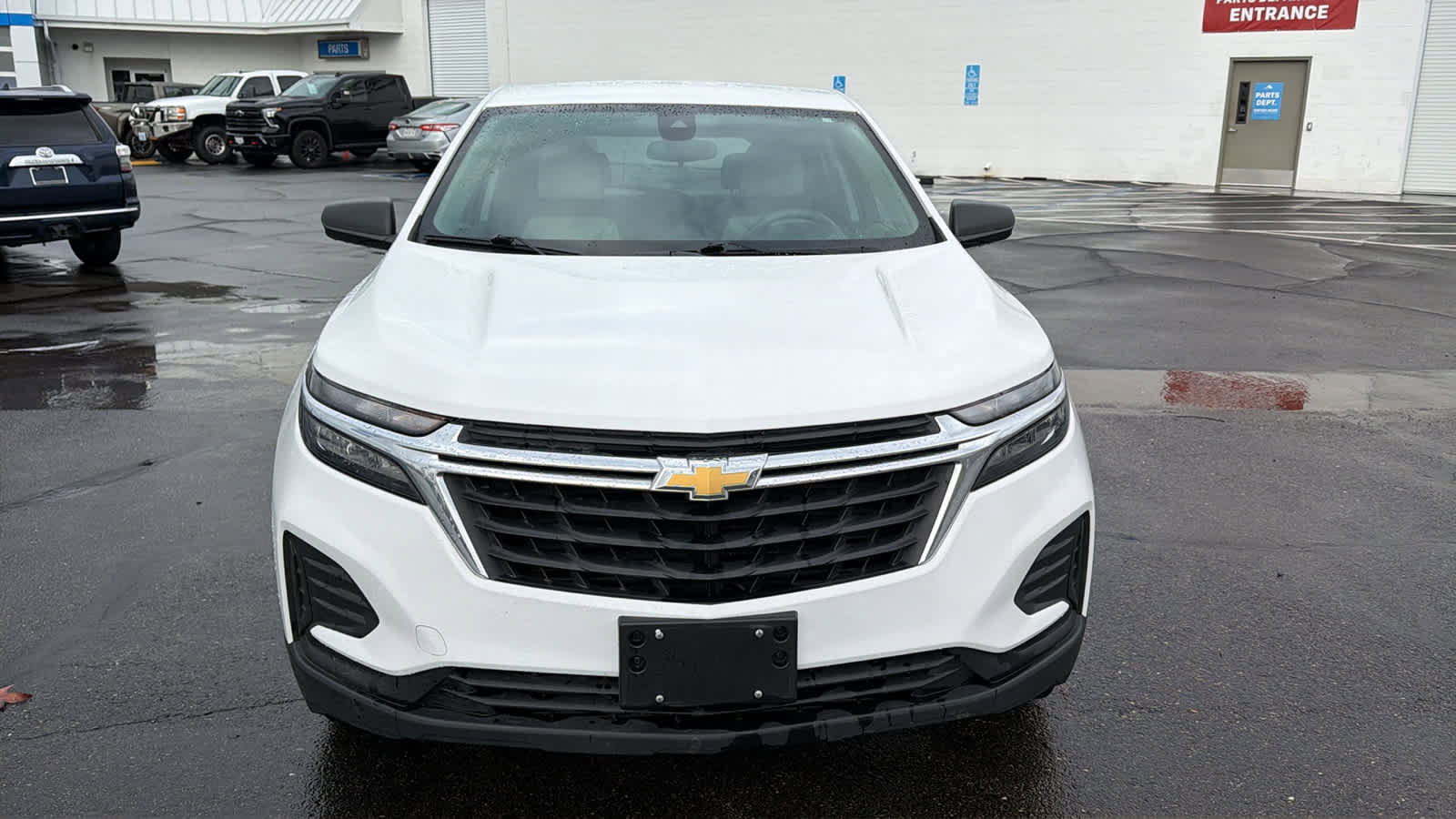 Certified 2022 Chevrolet Equinox LS w/ LS Convenience Package image 2