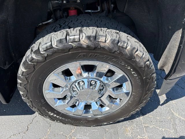 Used 2019 GMC Sierra 2500 Denali w/ Duramax Plus Package AWD/4WD image 7