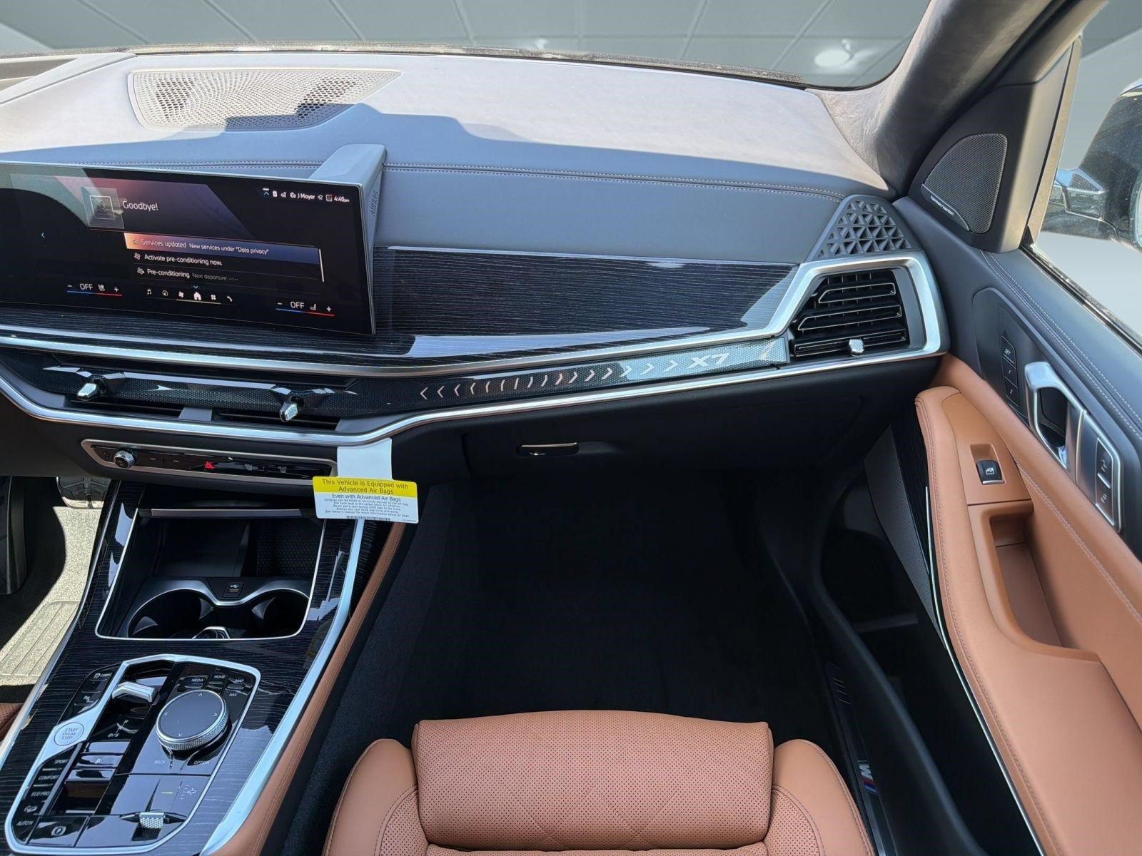 New 2027 BMW X7 xDrive40i w/ M Sport Package AWD/4WD image 30