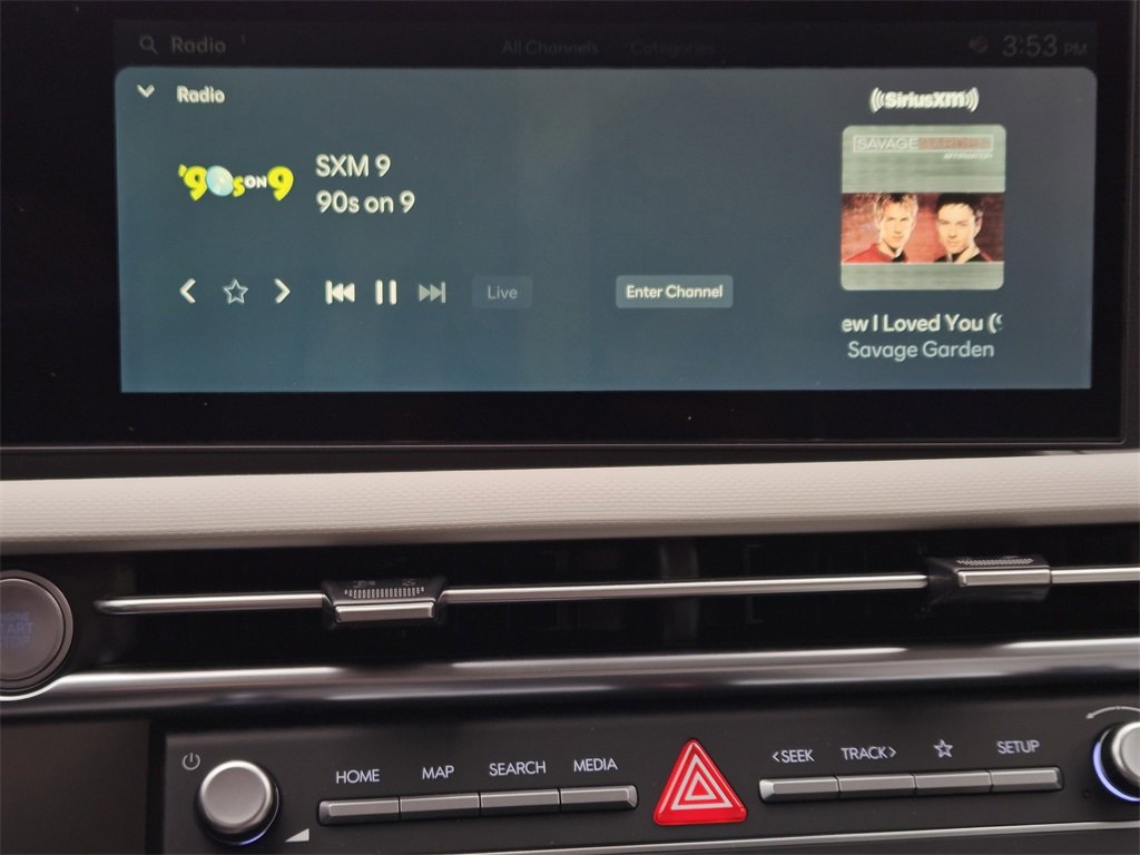 Used 2025 Hyundai Tucson SE image 13