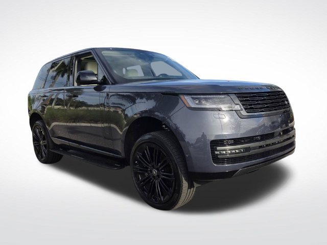 Used 2025 Land Rover Range Rover SE