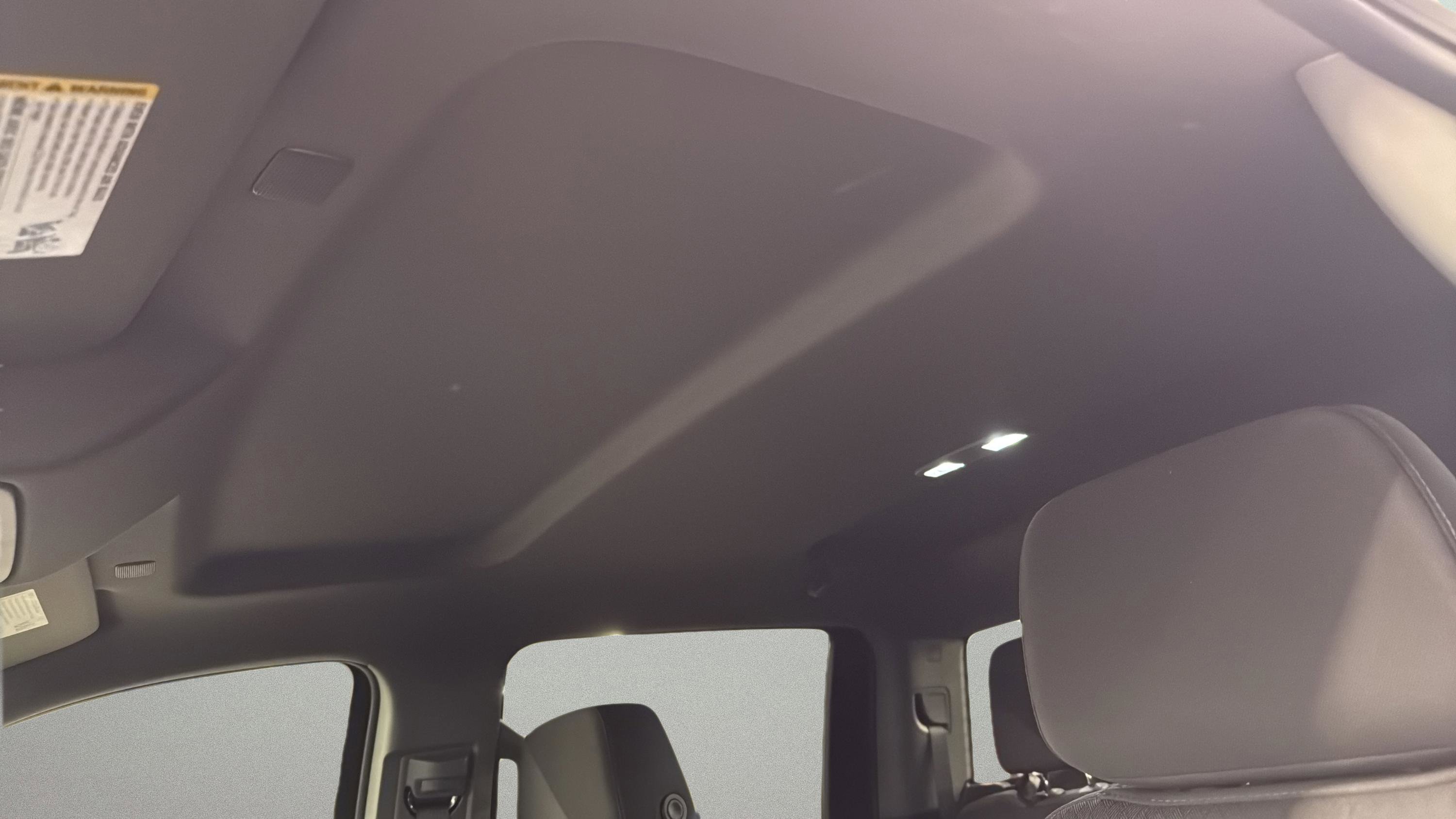 Used 2025 Chevrolet Silverado 2500 LT w/ All Star Edition image 12