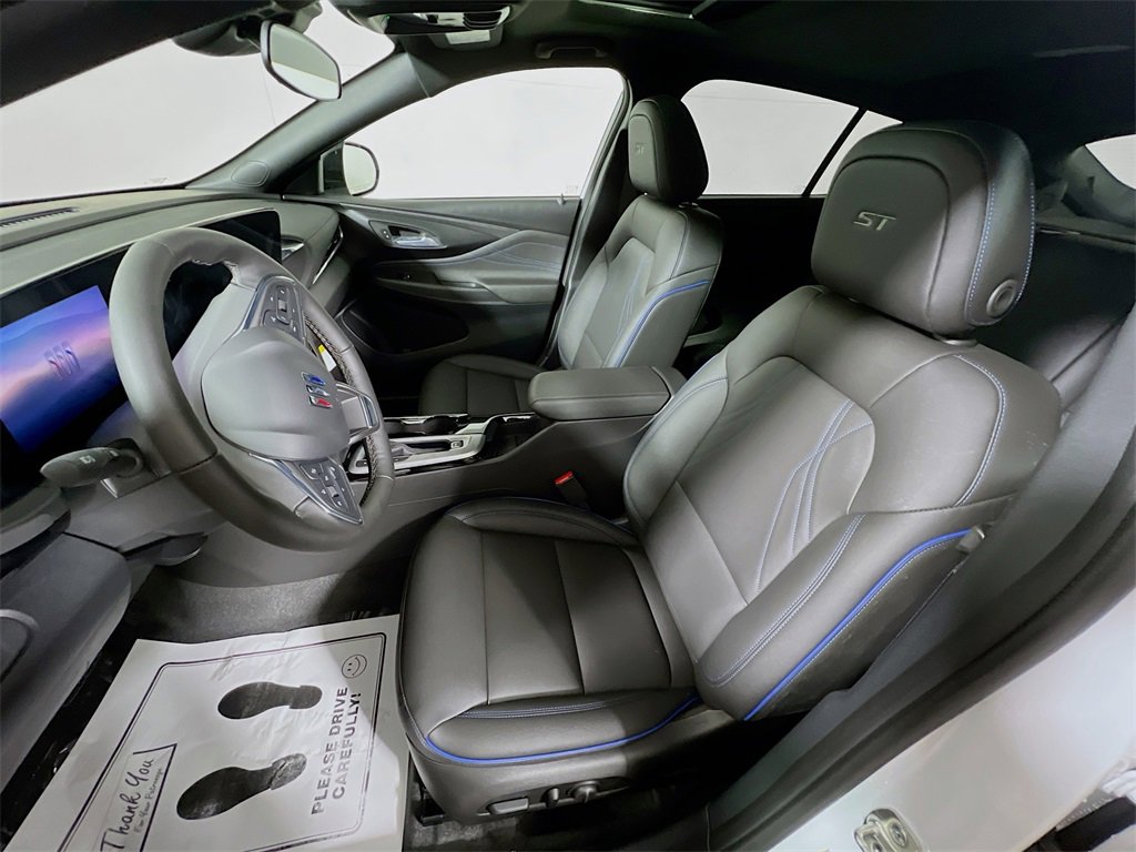 New 2026 Buick Envista Sport Touring w/ Convenience I Package image 17