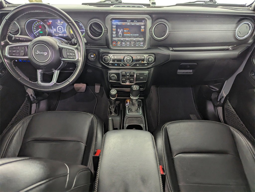 Used 2022 Jeep Wrangler Unlimited Sahara image 15