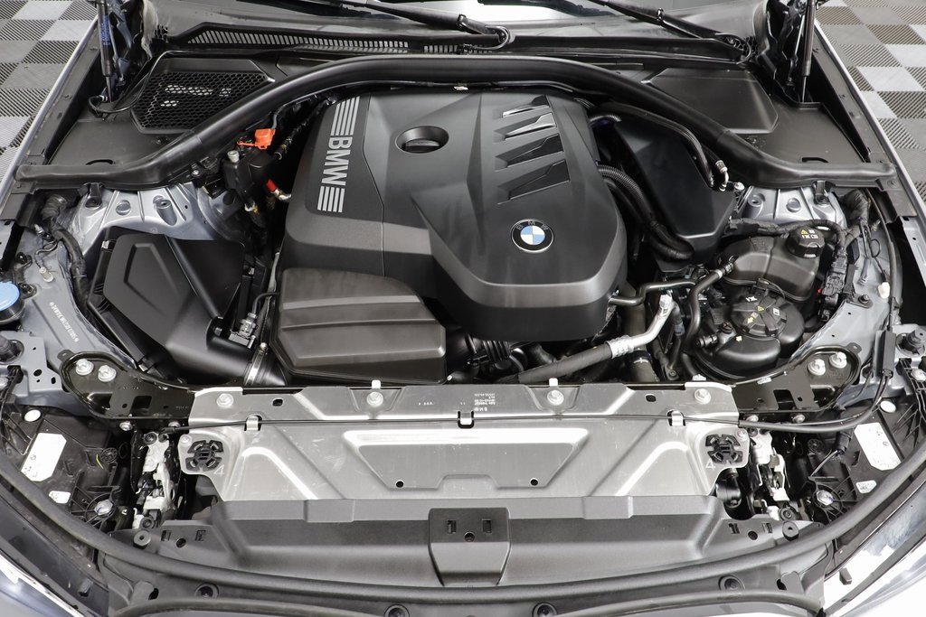 Certified 2025 BMW 330i xDrive Sedan w/ M Sport Package image 23