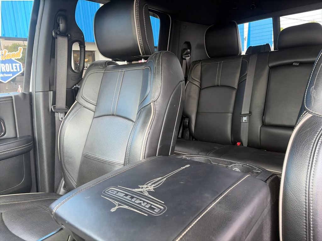Used 2022 RAM 3500 Limited AWD/4WD image 31